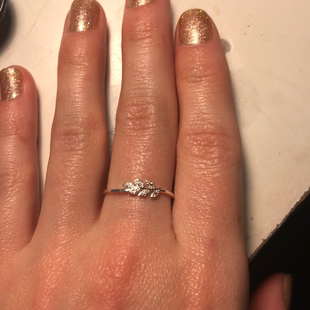 Sterling silver leaf ring
